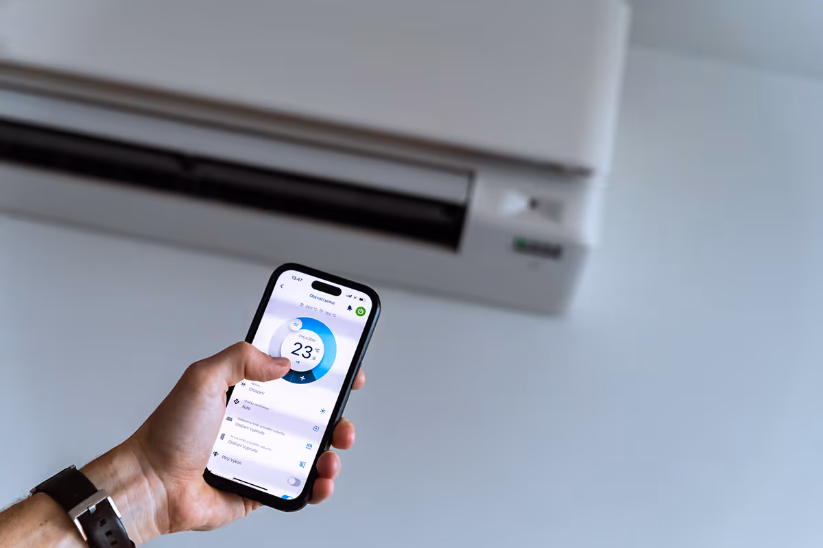 Ovládání klimatizace mobilem